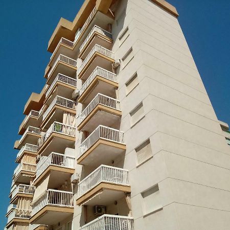 Apartamentos Gandia Grau Y Playa 3000 Ngoại thất bức ảnh