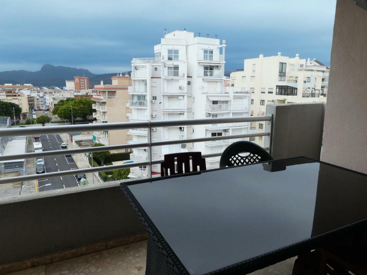 Apartamentos Gandia Grau Y Playa 3000 Ngoại thất bức ảnh