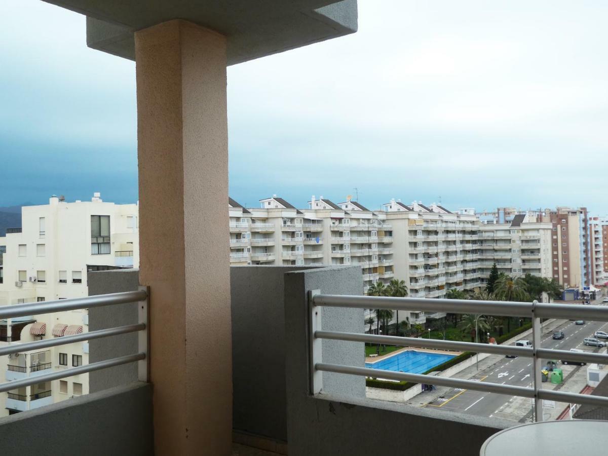 Apartamentos Gandia Grau Y Playa 3000 Ngoại thất bức ảnh