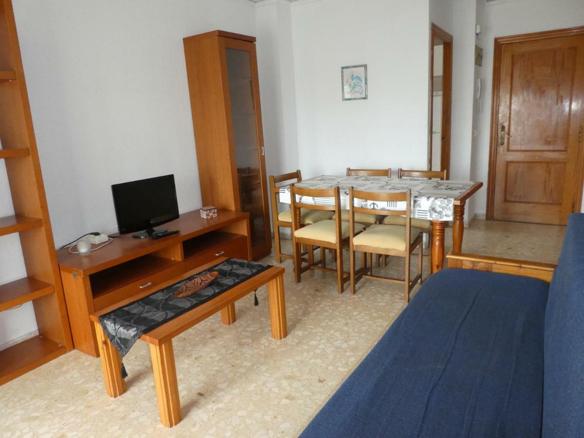 Apartamentos Gandia Grau Y Playa 3000 Ngoại thất bức ảnh