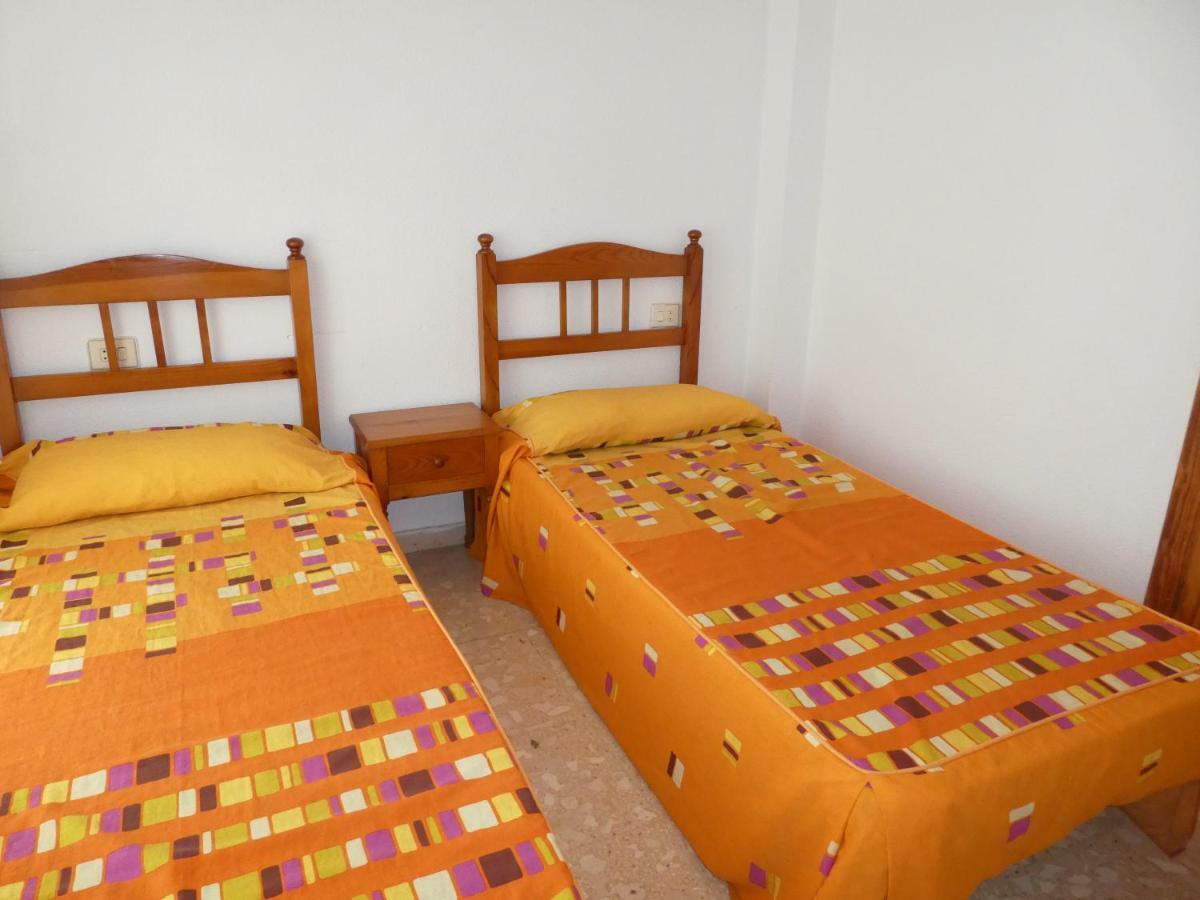 Apartamentos Gandia Grau Y Playa 3000 Ngoại thất bức ảnh