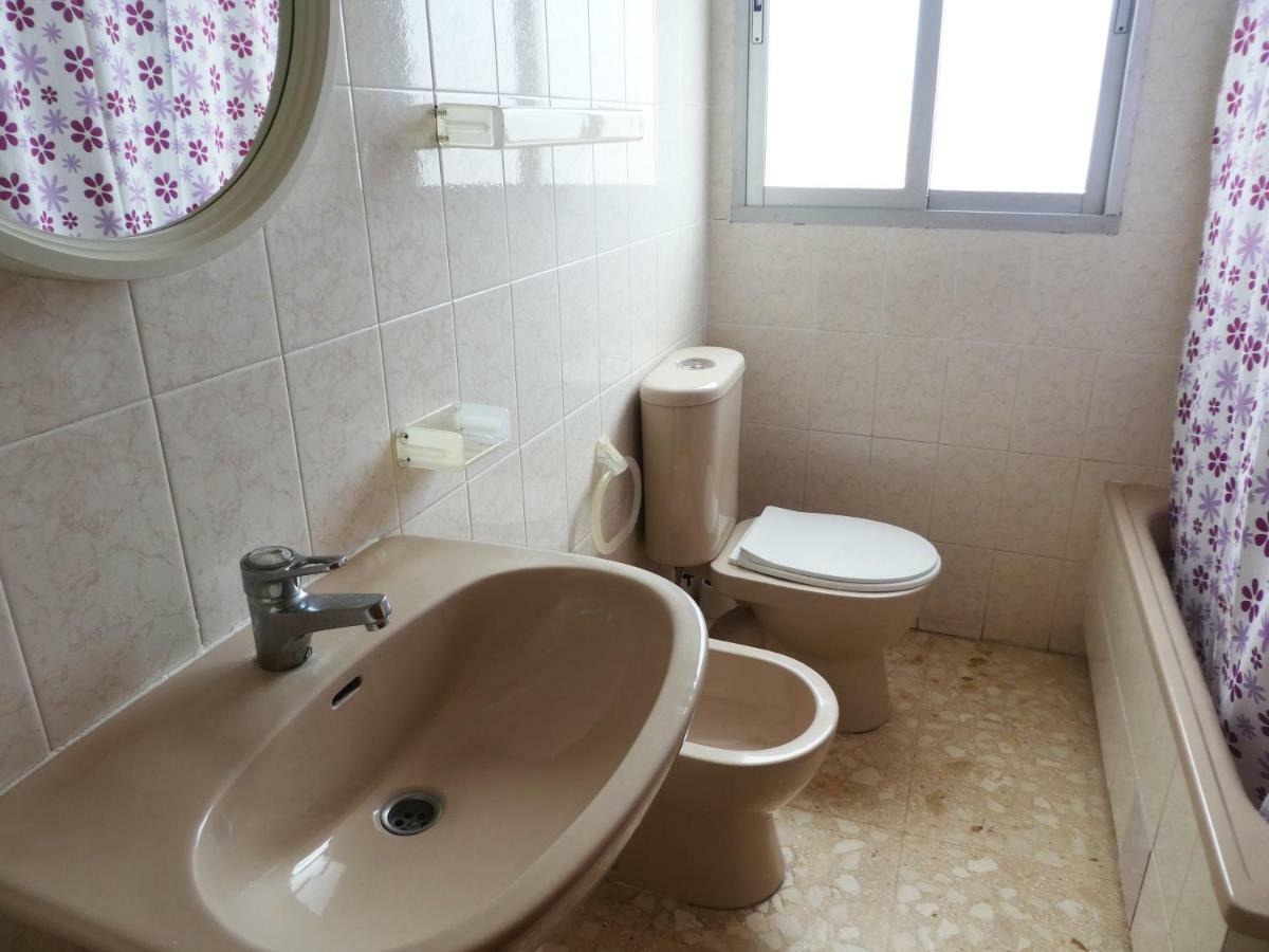 Apartamentos Gandia Grau Y Playa 3000 Ngoại thất bức ảnh